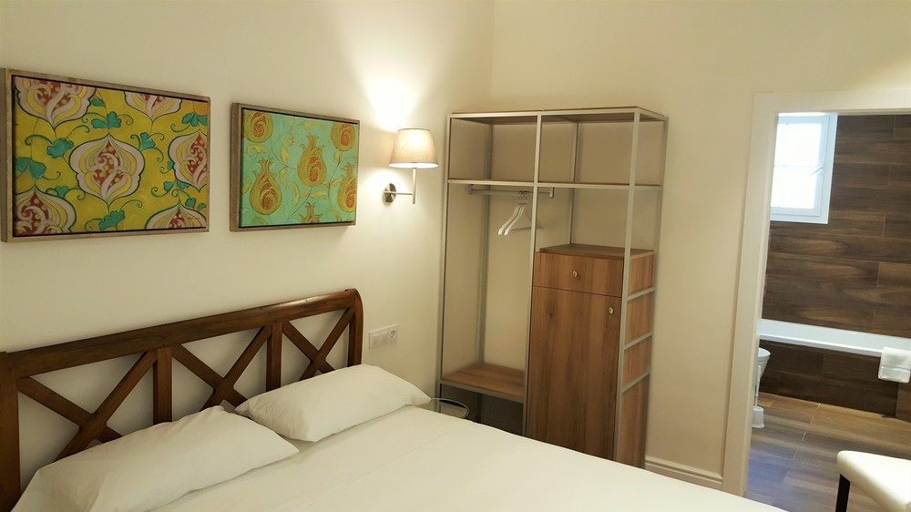 Apartamentos Mr La Racona Santa Llucia Exterior photo